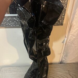 Stylish Black Women's Boots